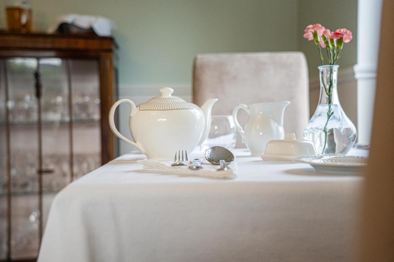 Five Ferns House Bed & Breakfast เวสต์พอร์ต ภายนอก รูปภาพ