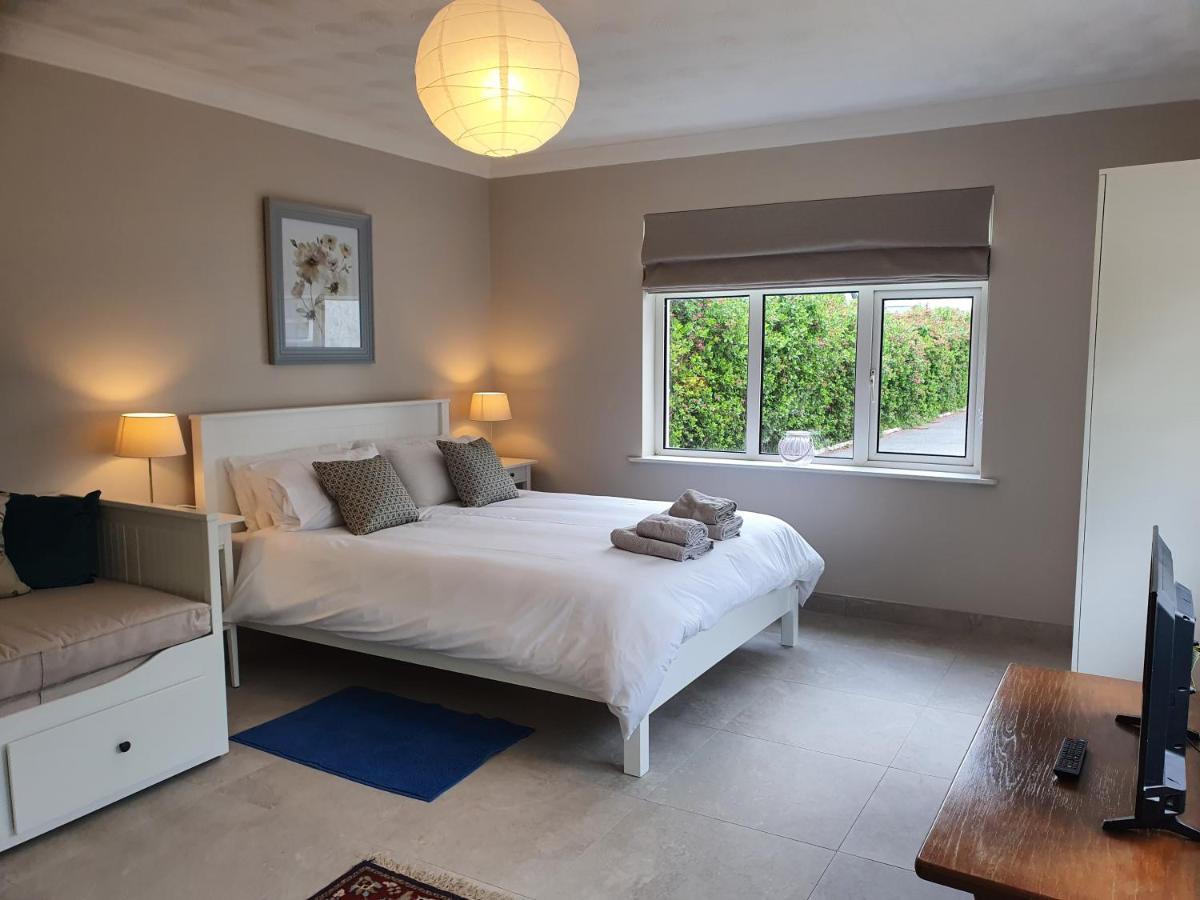 Five Ferns House Bed & Breakfast เวสต์พอร์ต ภายนอก รูปภาพ
